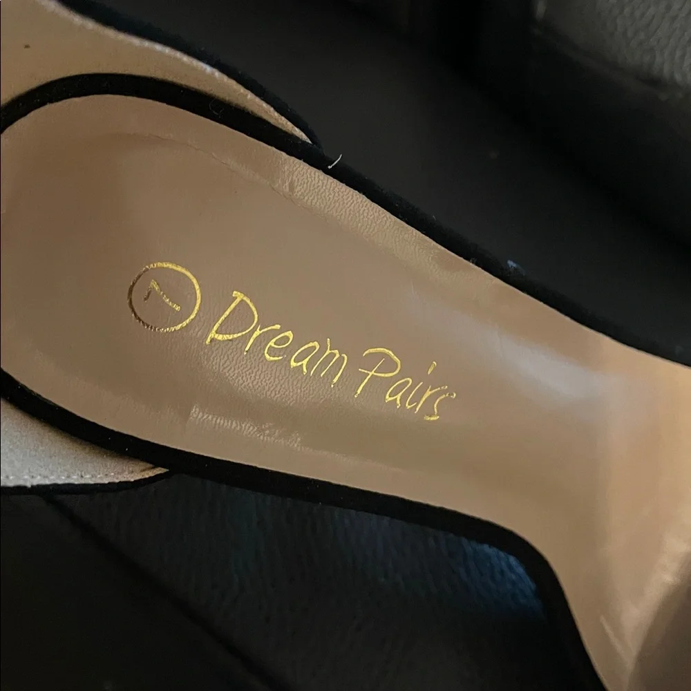 Dream Pairs Hi-Chunk Platform Pump Sandal Size 7 Black Nubuck Finish Baddie Edgy